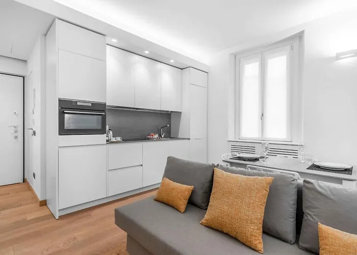 Sebenico 10 * Milano